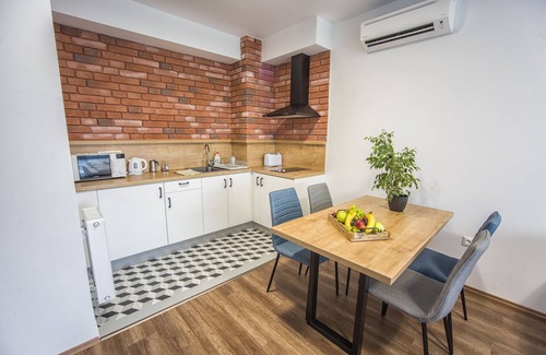 Sarvar Hotel | Berill Suites