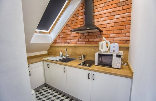 Sarvar Hotel | Berill Suites