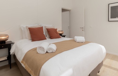 Saint-Josse-ten-Noode Apartment | Beriot V - Two Bedroom Apartment, Sleeps 6