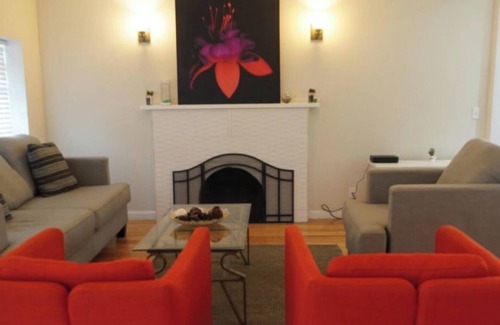 Southwest Berkeley House | Berkeley - Heart of the Bay