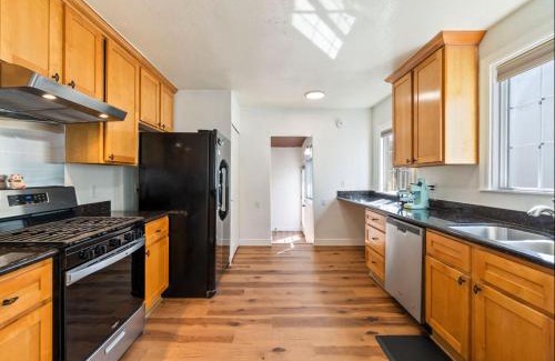 South Berkeley House | Berkeley Heaven