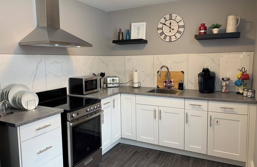 Stratford Apartment | Berklee Suites of Stratford- Private 1 Bedroom Apartment