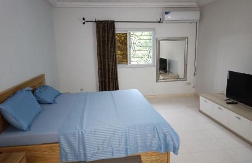 Ziguinchor House | Berlin