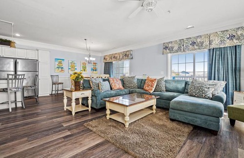 Cherry Grove Beach House | Bermuda Breeze 15B