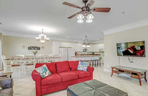 Cherry Grove Beach House | Bermuda C, Spacious Beach House Retreat for Groups & Families