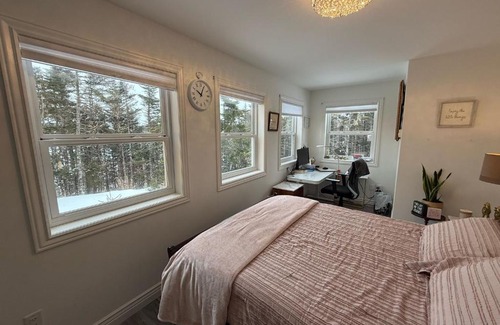 Terra Nova House | Bermuda Waterfront Ultimate Lakehouse Experience