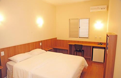 Centro Hotel | Bernal Hotel Econômico