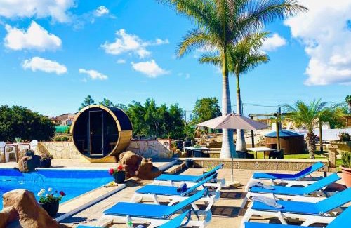 Buzanada Apartment | Bernegal Maday, Heated Bathtub Piscina y Jardin by Deihu Experiences