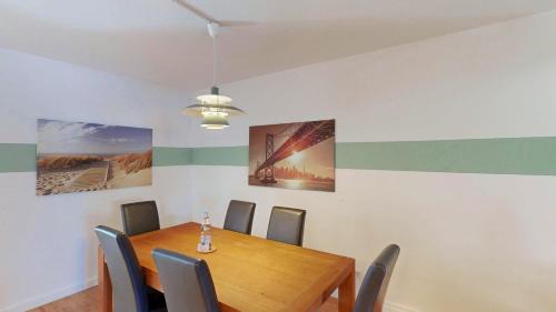 Rahlstedt Apartment | Berner Bude 5, 3SZ, 6P, TV, Wlan