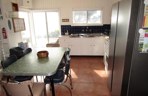 Para Wurlie House | Bernie's