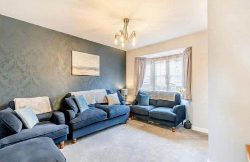 Whitby House | Bernie's Watch, Whitby