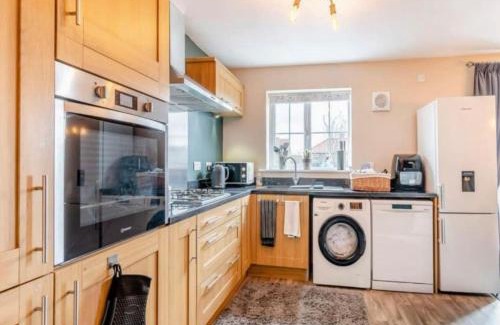 Whitby House | Bernie's Watch, Whitby