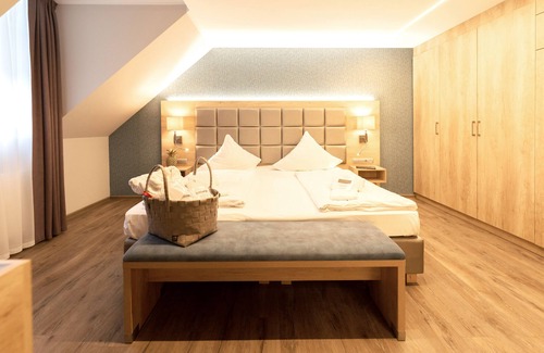 Neugattersleben Hotel | Bernstein Acamed Resort