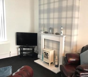 Withernsea House | BeRo Terrace, only a minutes walk to the beach!