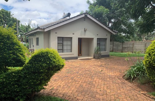 Harare Cottage | Berony Guesthouse, A Home Away From Home
