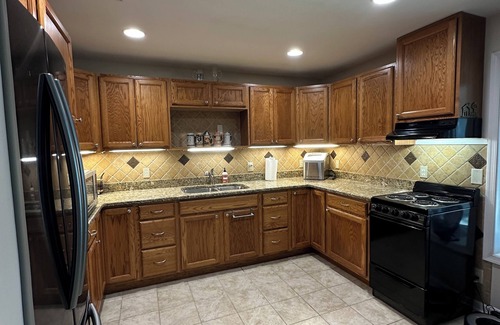 Berryville Apartment | Berryville Bliss: Basement Apartment in welcoming Berryville