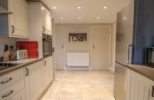 Grimston Cottage | BERTELLE, character holiday cottage in Grimston