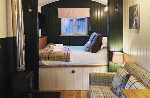 Foolow House | Bertie's Retreat