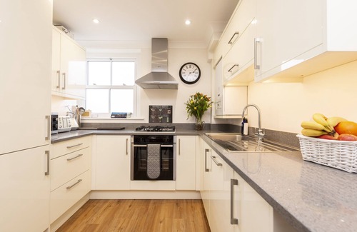 Wimborne Apartment | Berwick - Beautiful house located in the market town of Wimborne