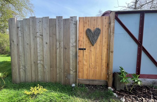 Itteringham Cabin | Beside the Willows Carriage