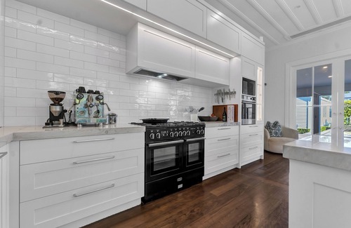 Mount Eden House | Bespoke Stays - Disraeli Sanctuary