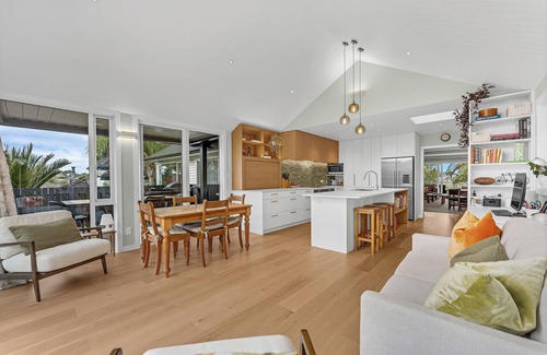 Belmont House | Bespoke Stays- Keys Street Haven