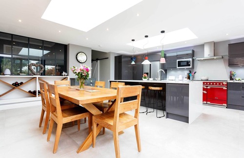 West Hill House | Bespoke Wimbledon Retreat, by Veeve