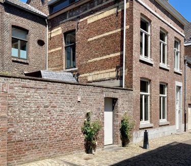 Jekerkwartier Apartment | Besselaar Apartments
