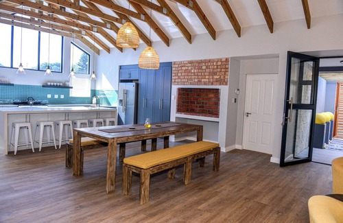Langebaan House | Bessie on Vondeling - Relax in Style at Bessie, Langebaan's Coziest Holiday Home