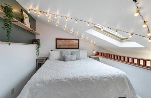 North Park City Apartment | Best 1BR Vacation You'll have!