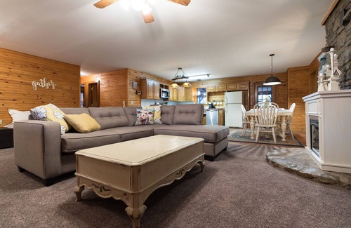 Bella Vista House | BEST Back 40 Cabin in the Woods! MTB, Hike, or just relax. Peaceful and cozy