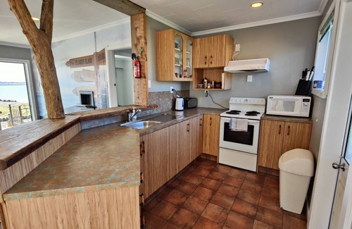 Colac Bay House | Best Bay Views