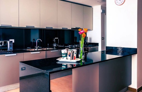 Tumba Vieja House | Best Condominium Ocean View | PH Boutique Quartier del Mar