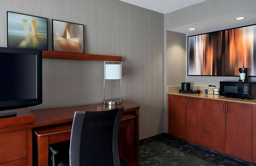 Torrance Hotel | Best Deal, Free Parking! Comfortable Stay! Pet Friendly, Near Cabrillo Aquarium
