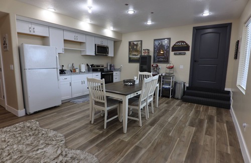 Nephi House | Best Family place to stay in Nephi, UT - Up to 6 Guests - Basement Apartment