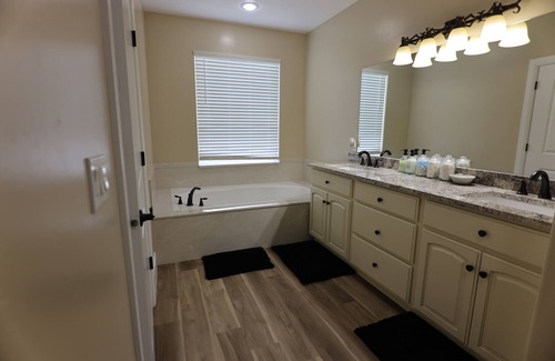 Nephi House | Best Family place to stay in Nephi, UT - Up to 6 Guests - Basement Apartment