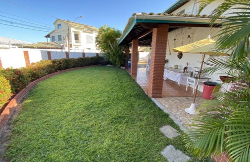 Vilas do Atlantico House | Best holiday home 5/4 (2Suites) Air cond, Beach, Pool, Fun and Internet