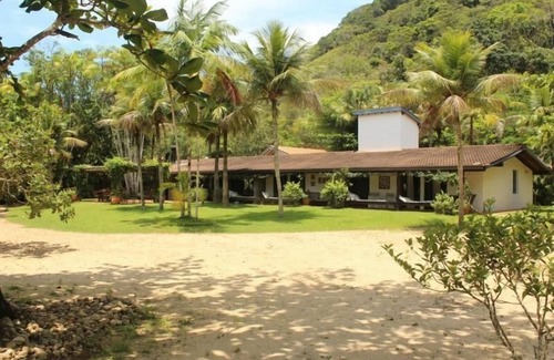 Praia Vermelha House | Best home the best beach in Ubatuba in condominium