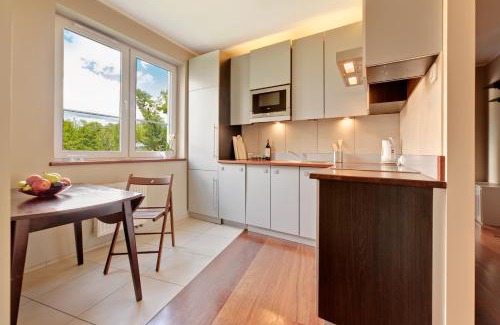 Grunwald Apartment | Best INN Poznań Apartament Wojskowa