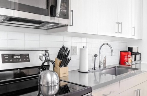 Five Points South Apartment | Best Kept Secret: Cozy Studio in Prime Location 4