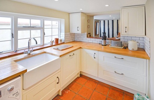 Diss House | Best located and beautifully renovated cottage
