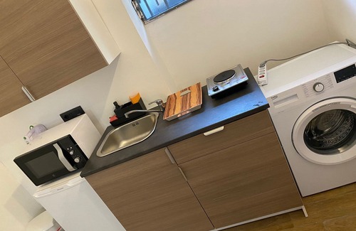 San Donato - Campidoglio Apartment | Best location , 7 buses connections and 6min walking from Metro , shopping an