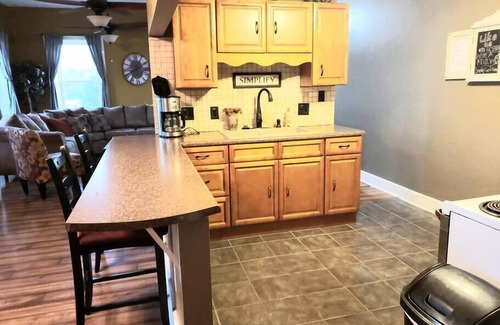 Lebanon Apartment | Best location beautiful spacious loft in the heart of downtown Lebanon Ohio