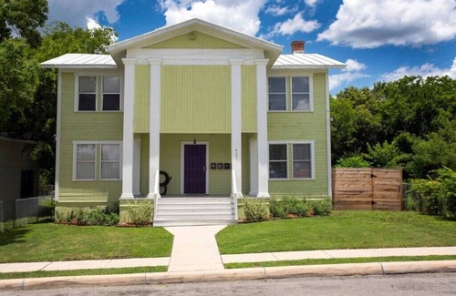 Near East Side Apartment | Best location in historic Dignowity Hill, Downtown