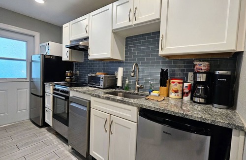 SoHo Apartment | Best Location in Hyde Park, South Tampa