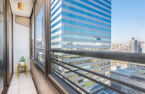Downtown Santiago Apartment | Best Location in Santiago, Chile! Great View & Full Equiped Apartment!