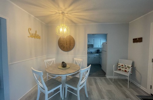 Anna Maria House | BEST LOCATION! NORTH END OF ANNA MARIA, FL STEPS TO BEACH & DINING - LOWER UNIT