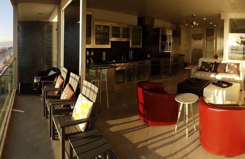 South Mission Beach Apartment | Best location on all of Mission Beach!