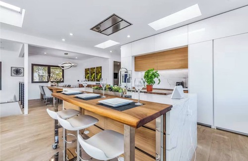 Encinitas House | Best Modern House at Beach! Spectacular Beach/Ocean Views, Luxury Designer Decor