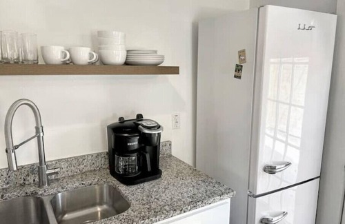 Southtown House | Best neighborhood in SA! Near it all, food & fun!n